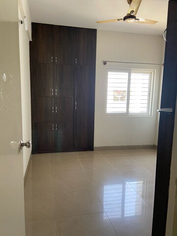 Room in 2 BHK Apartment at Abodh Valmark, Hebbal – for Rent