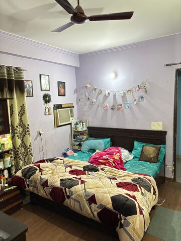 Bedroom in 3 BHK Apartment at Gulmohur Garden, Raj Nagar Extension – for Rent