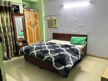 Bedroom in 3 BHK Apartment at Gulmohur Garden, Raj Nagar Extension – for Rent