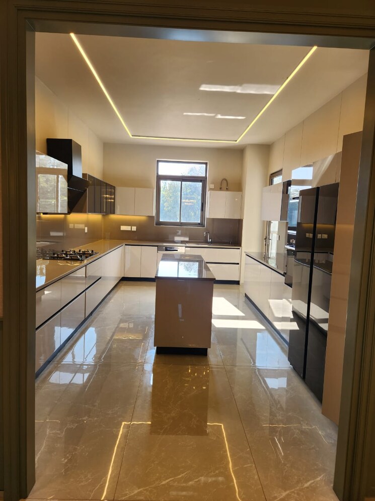 Kitchen, candy-castle 3 Bedroom 1200 Sq.Ft. Apartment In Colaba Mumbai 8328329