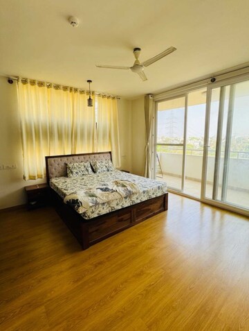 Bedroom in 3 BHK Apartment at Mantri Lithos, Thanisandra – for Rent