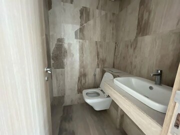 Bathroom in 4 BHK Apartment at Rustomjee Crown, Prabhadevi – for Rent