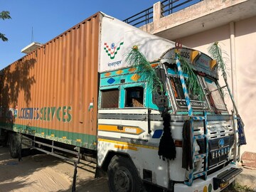 Warehouse – Exterior View View at Bhondsi - for Rent