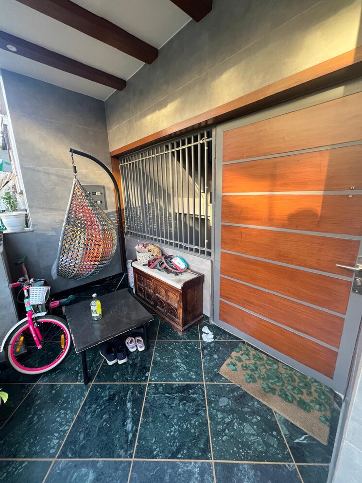 Other, chittaranjan park 3 Bedroom 1600 Sq.Ft. Builder Floor In Chittaranjan Park Delhi 8328430