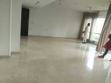 Room in 4 BHK Apartment at L&T Emerald Isle, Powai – for Sale