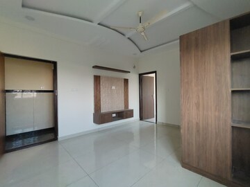 Room in 2 BHK Builder Floor at Hsr Layout – for Rent