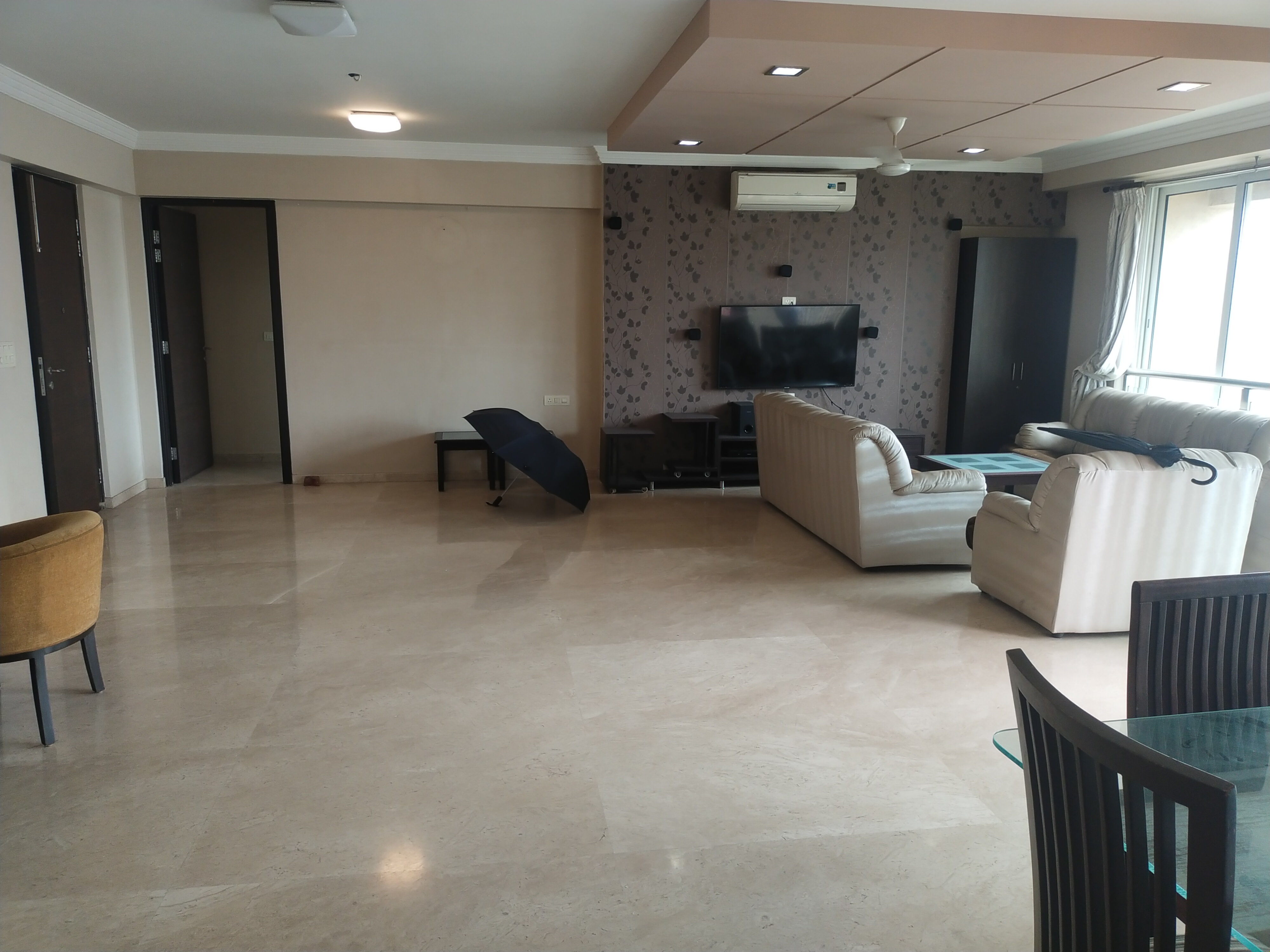 4 BHK + Servant Room,Study Room,Extra Room Apartment For Sale in L&T Emerald Isle