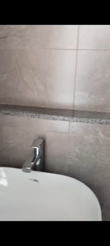 Room in 1 BHK Apartment at Godrej Nest Kandivali, Kandivali East – for Rent