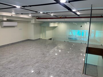 Commercial Office Space 3500 Sq.Ft. For Rent in Andheri West Mumbai  8328888