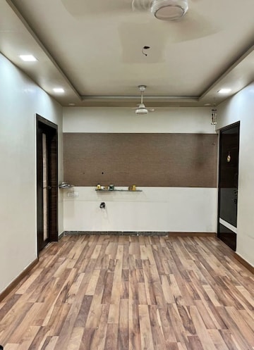 2 BHK Apartment For Rent in Asha Nagar CHS Mulund West Mumbai  8328895