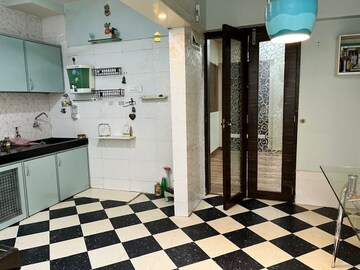 Master Bedroom in 2 BHK Apartment at Asha Nagar CHS, Mulund West – for Rent