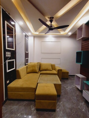 2 BHK Builder Floor For Sale in Uttam Nagar West