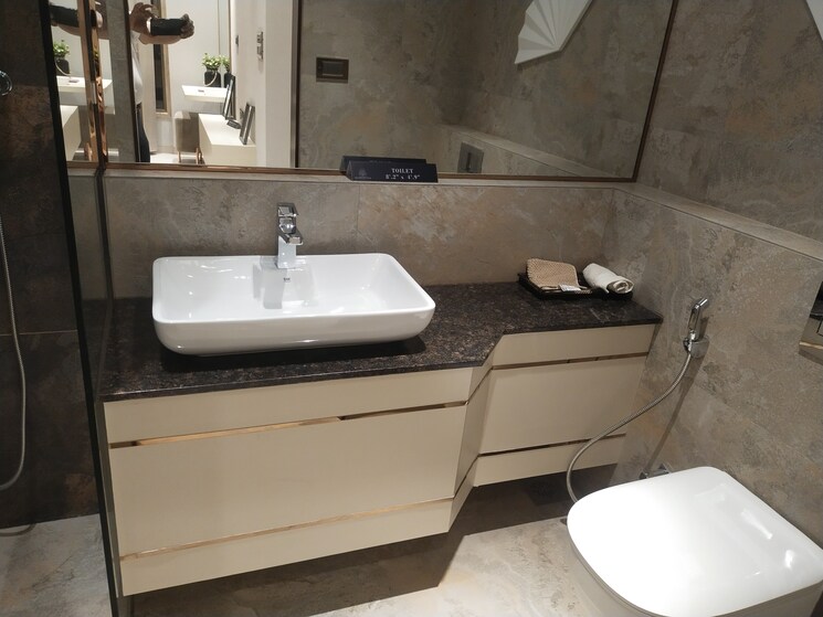 Bathroom, lake-home 2 Bedroom 985 Sq.Ft. Apartment In Powai Mumbai 8328965