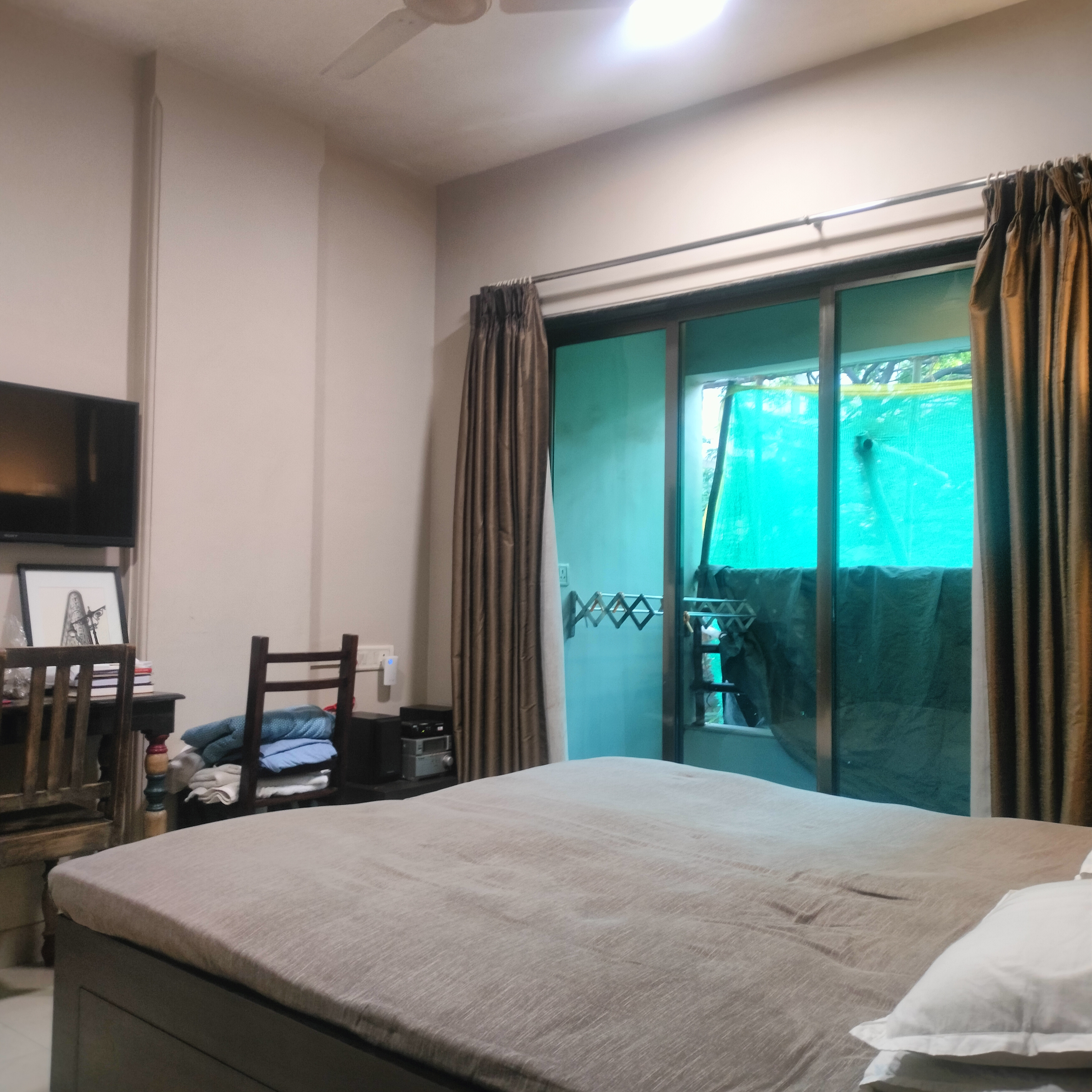 3 BHK 1550 Sq.Ft. Apartment in Poseidon Apartment