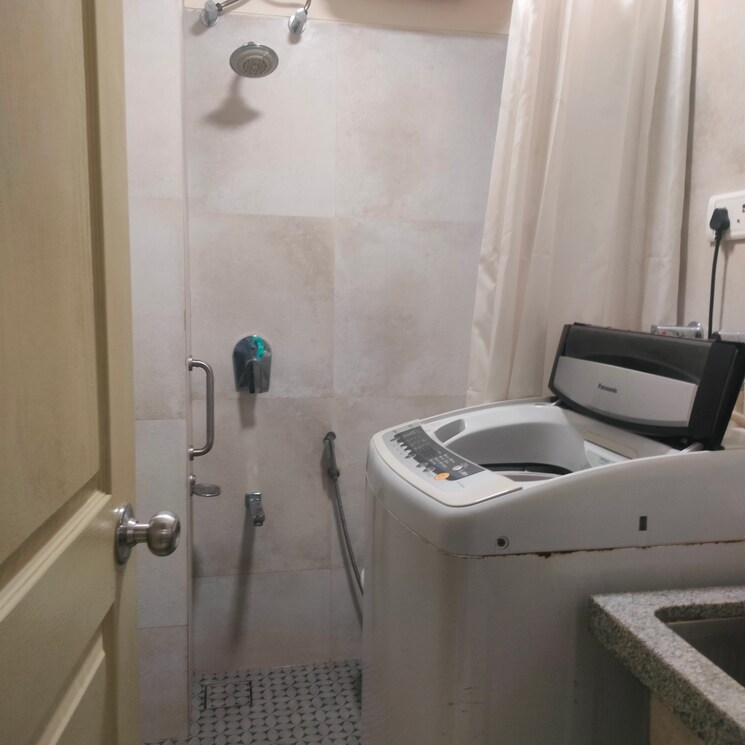 Bathroom, poseidon-apartment 3 Bedroom 1550 Sq.Ft. Apartment In Andheri West Mumbai 8328972