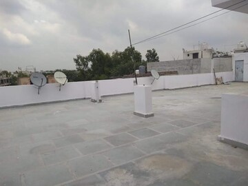 Bathroom in Studio Builder Floor at Subhash Nagar – for Rent