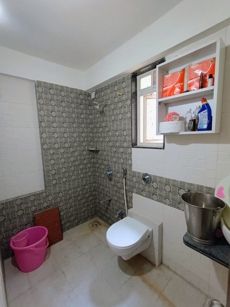 Bathroom, ravinanda-trinity 2 Bedroom 950 Sq.Ft. Apartment In Wagholi Pune 8328983