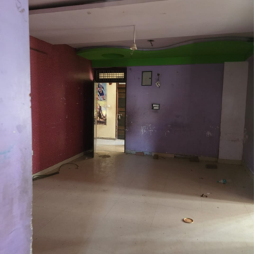 Room in 3 BHK Builder Floor at Dadu Dayal Nagar – for Sale