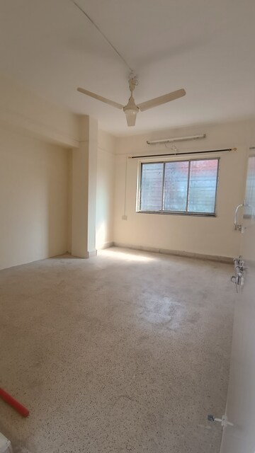 Room in 2 BHK Apartment at Mahesh Society, Bibwewadi – for Rent