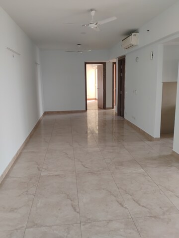 Utility Room in 3.5 BHK Apartment at Emaar Palm Heights, Sector 77 – for Rent