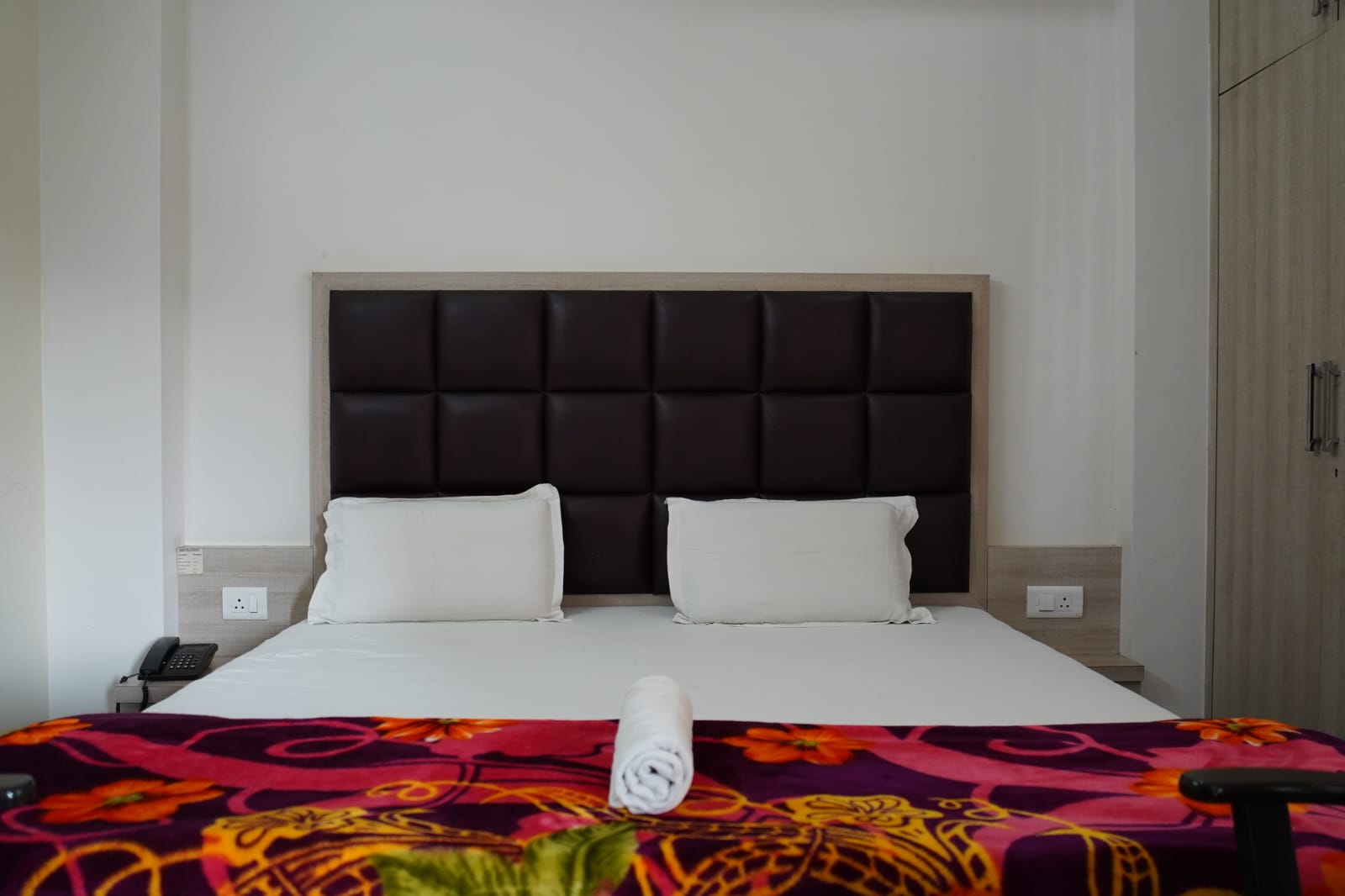 6+ BHK + Servant Room Builder Floor For Sale in Malsi