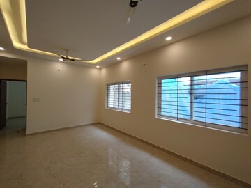 Room in 3 BHK Independent House at Malleswaram – for Rent