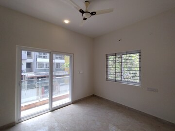 Room in 3 BHK Independent House at Malleswaram – for Rent