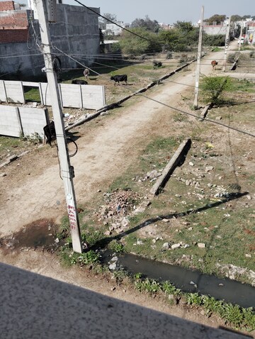  Plot For Sale in Kursi Road