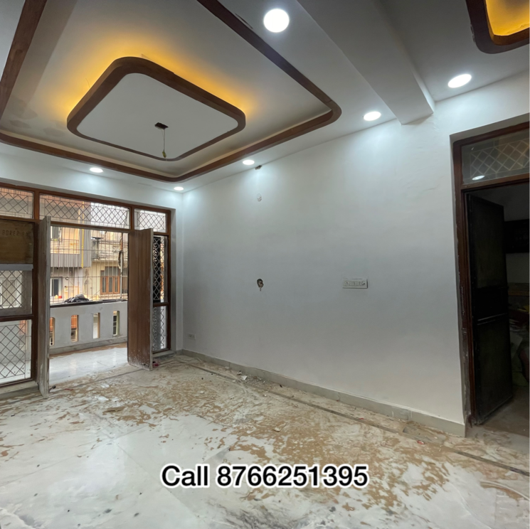Room, sector 43 3 Bedroom 282 Sq.Yd. Builder Floor In Sector 43 Faridabad 8329109