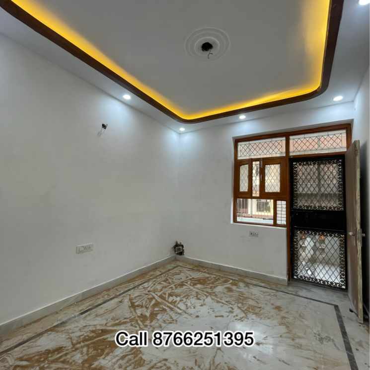 Room, sector 43 3 Bedroom 282 Sq.Yd. Builder Floor In Sector 43 Faridabad 8329109