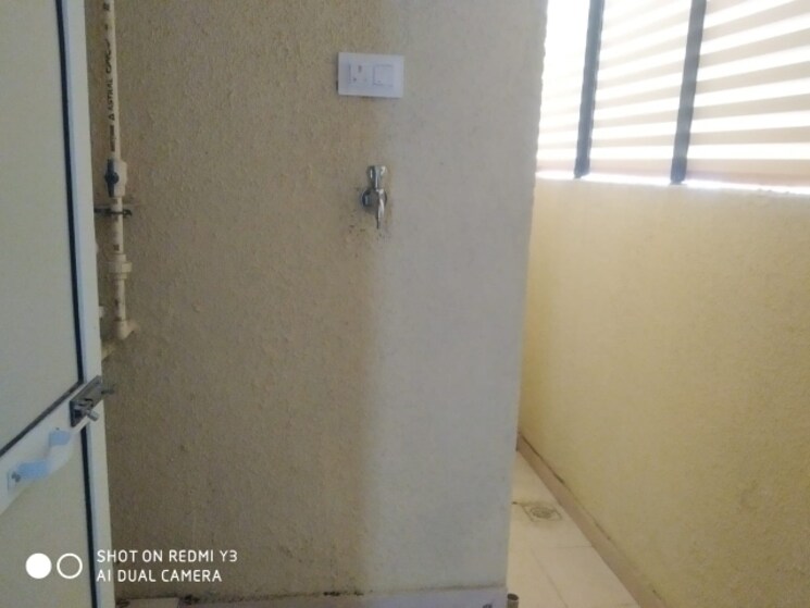 Room, vihang-valley-phase1 1 Bedroom 600 Sq.Ft. Apartment In Kasarvadavali Thane 8329105