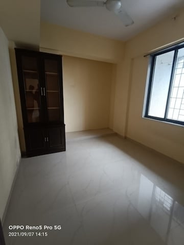 Room in 1 BHK Apartment at Vihang Valley Phase1, Kasarvadavali – for Rent