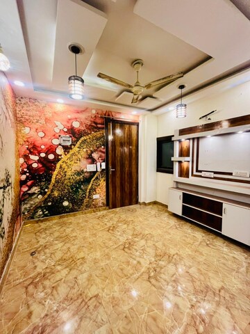Living Room in 3 BHK Builder Floor at Dwarka Mor – for Rent