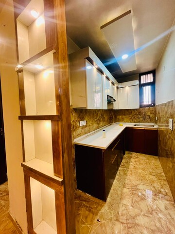 Kitchen in 3 BHK Builder Floor at Dwarka Mor – for Rent