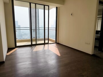 Room in 3.5 BHK Apartment at M3M Golf Estate, Sector 65 – for Rent