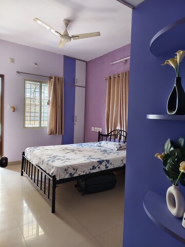 Bedroom in 3 BHK Builder Floor at Halasuru – for Rent
