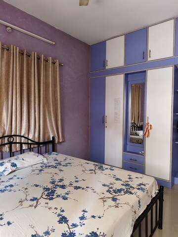 Bedroom in 3 BHK Builder Floor at Halasuru – for Rent