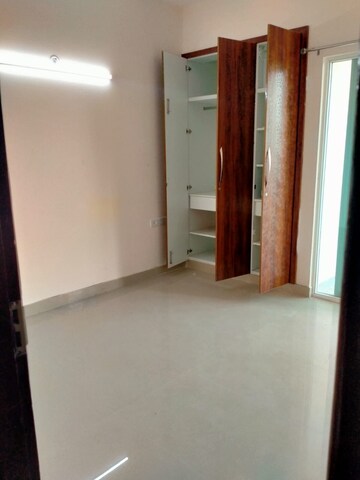Room in 2 BHK Apartment at CRC Sublimis, Sector 1 Greater Noida – for Rent