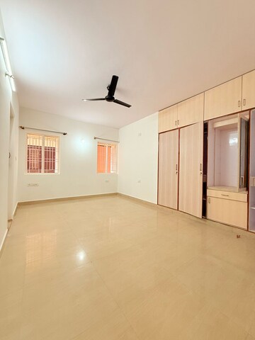 Room in 2 BHK Apartment at Indiranagar – for Rent