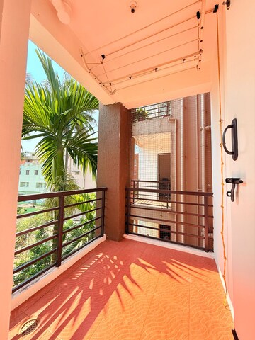 Bedroom in 2 BHK Apartment at Indiranagar – for Rent