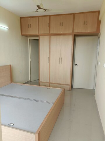 2 BHK Apartment For Rent in Pyramid Heights, Sector 85