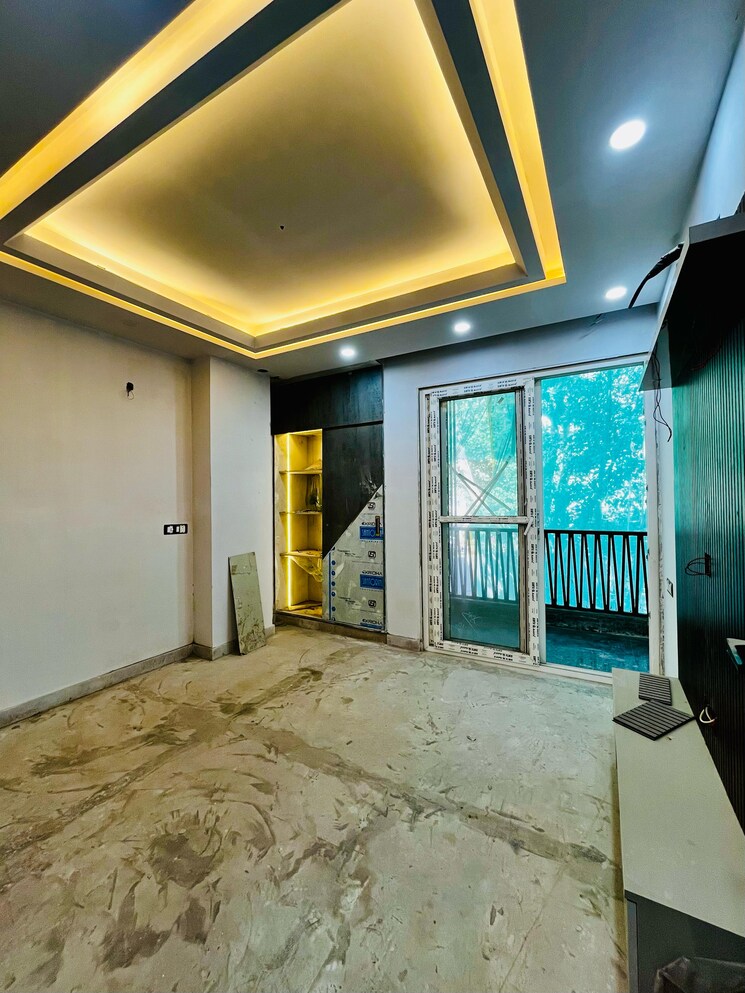 Room, ss-southend-floors 3 Bedroom 180 Sq.Yd. Builder Floor In South City 2 Gurgaon 8329259