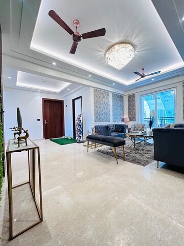 Gym in 4 BHK Builder Floor at Ansal API Esencia, Sector 67 – for Sale