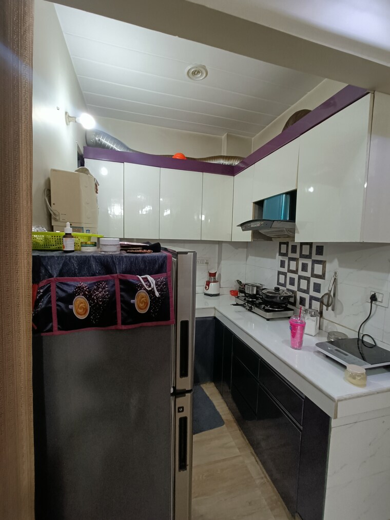 Master Bedroom, uttam nagar west 3 Bedroom 78 Sq.Yd. Builder Floor In Uttam Nagar West Delhi 8329319