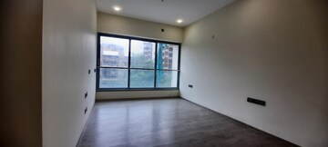 Room in 2 BHK Apartment at Sheth 72 West, Andheri West – for Sale