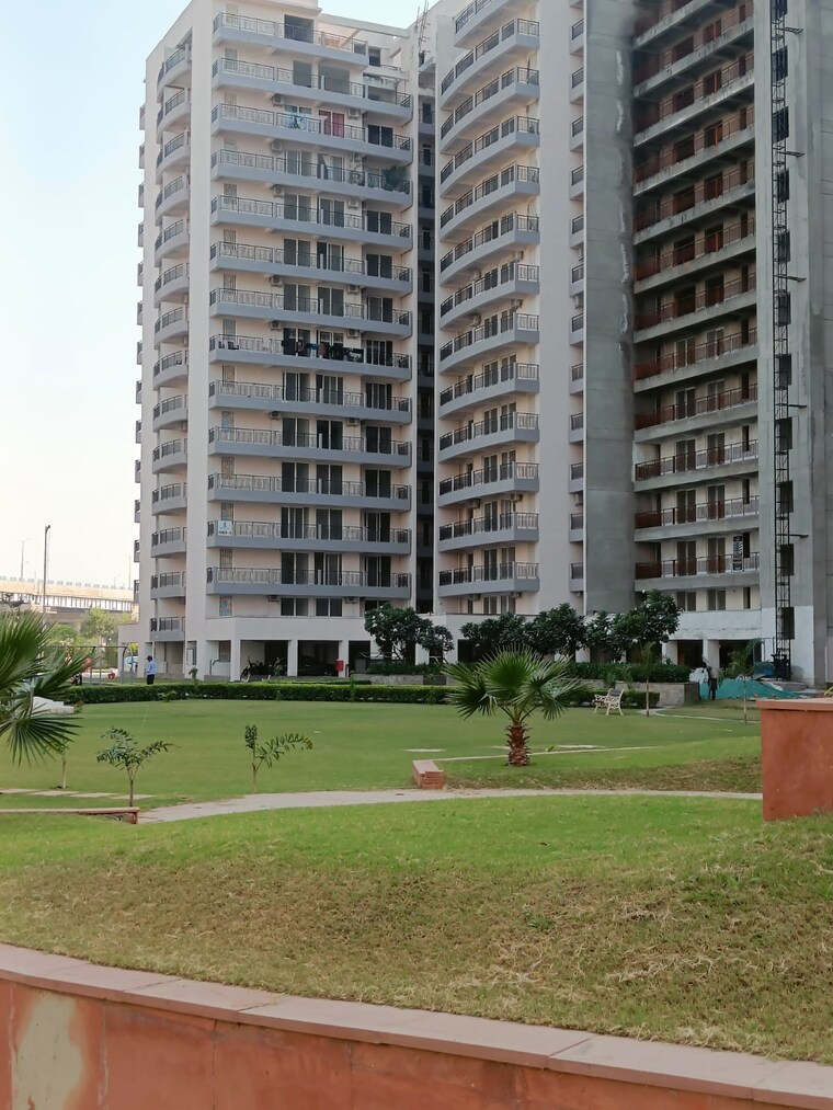 Exterior View, sidhartha-diplomats-golf-link 3 Bedroom 746 Sq.Ft. Apartment In Sector 110 Gurgaon 8329333