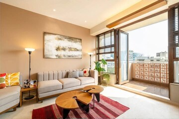Bedroom in 3 BHK Apartment at Juhu Gulmohar CHS, Vile Parle West – for Rent
