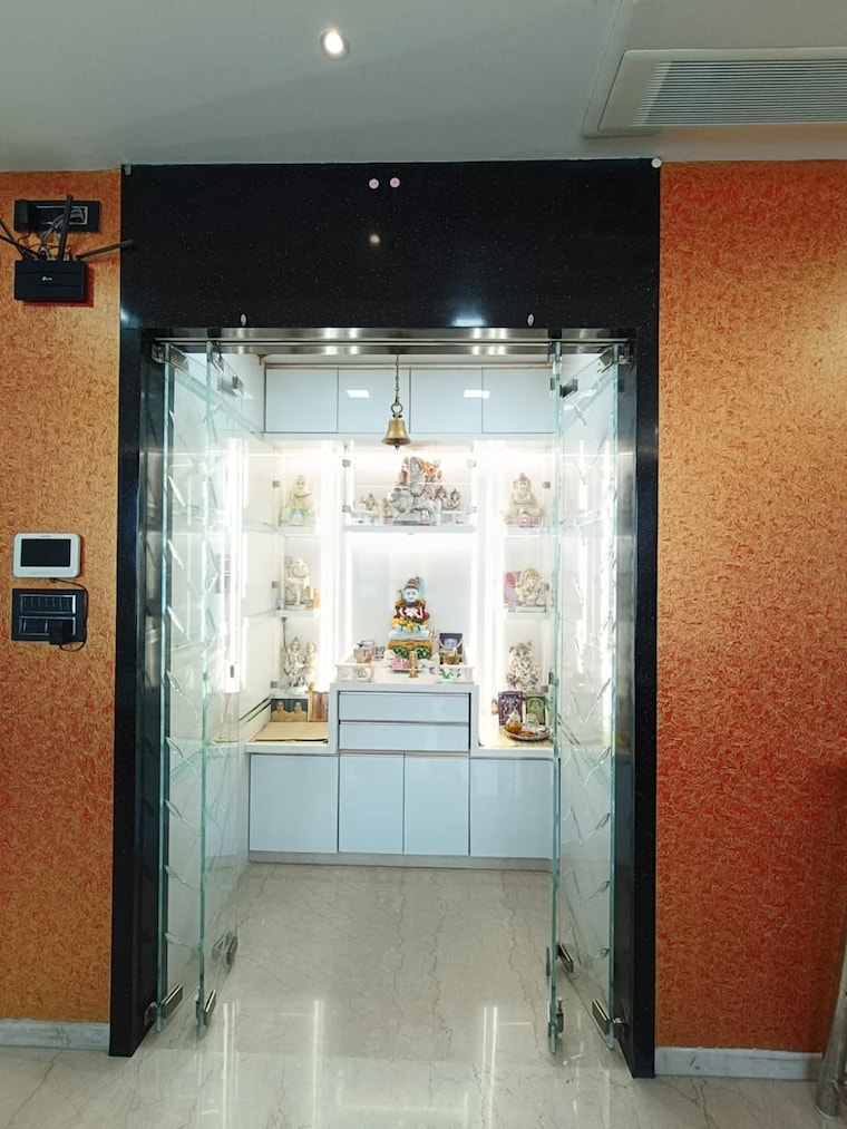 Other, reshma-apartment-santacruz 4 Bedroom 1650 Sq.Ft. Apartment In Santacruz West Mumbai 8329344