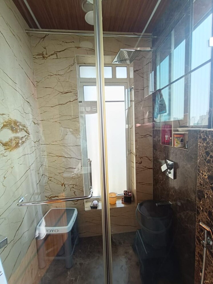 Bathroom, reshma-apartment-santacruz 4 Bedroom 1650 Sq.Ft. Apartment In Santacruz West Mumbai 8329344