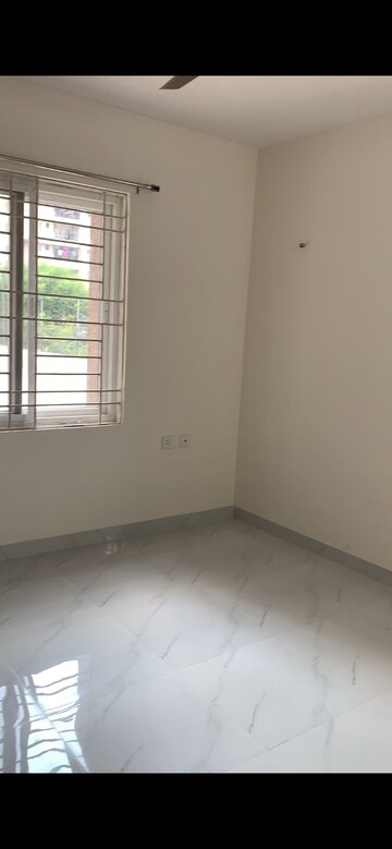 Room in 3 BHK Apartment at NCC Cyber Urbania, Tellapur – for Sale